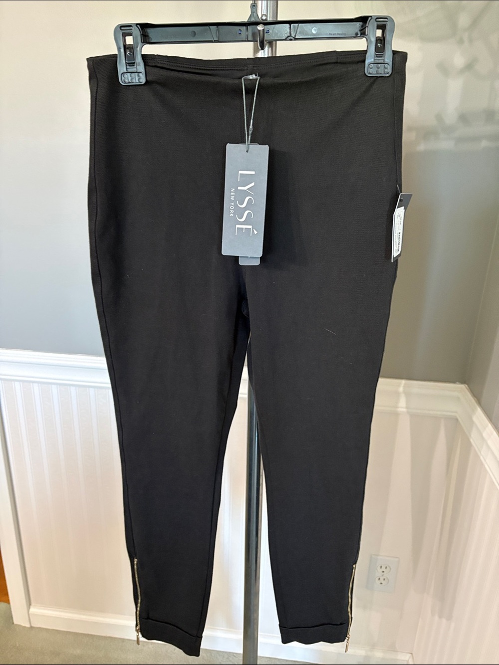 Lysse Black Pull-On Leggings with Ankle Zips